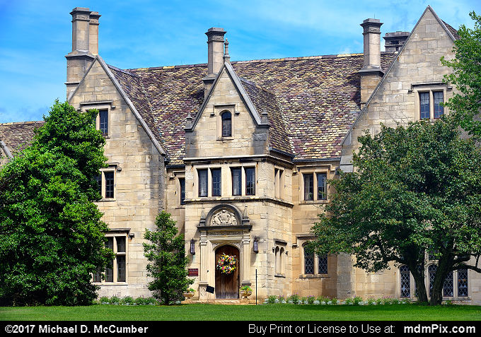 Hartwood Acres Mansion (Hartwood Acres Mansion Picture 008 - July 29, 2017 from Hartwood Acres Park, Pennsylvania)